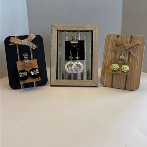 Clipboard Style Earrings Displays in Black, Tan or Corrugated Metal background